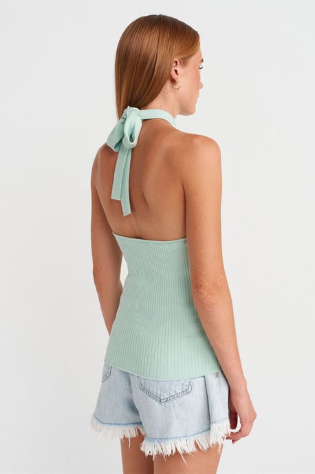 Rippenshirt im Neckholder Slim-Fit-Stil - Image 2