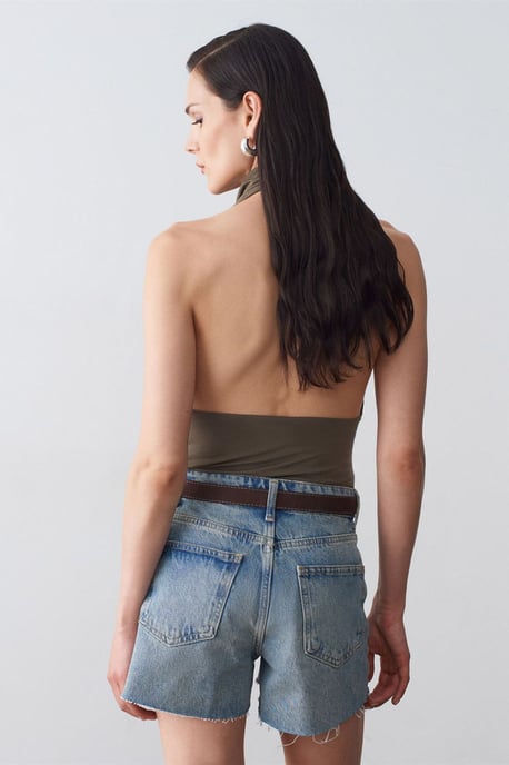 Taillierte ärmellose Bluse mit Schlauchkragen - Image 2