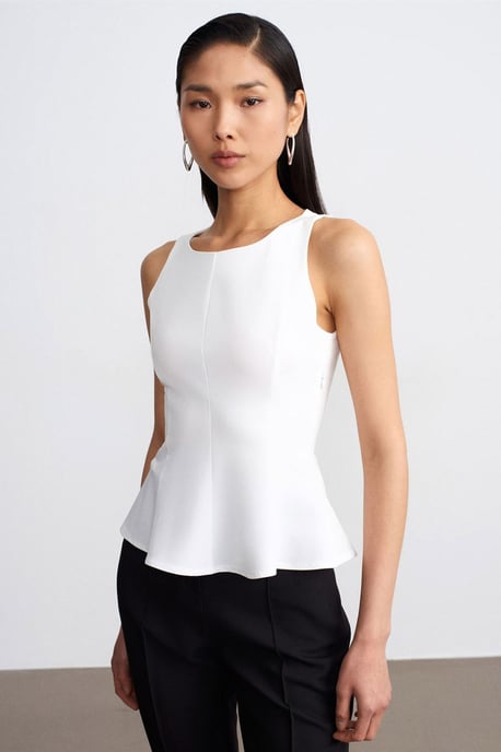 Taillierte ärmellose Crepe-Peplum-Bluse - Image 4