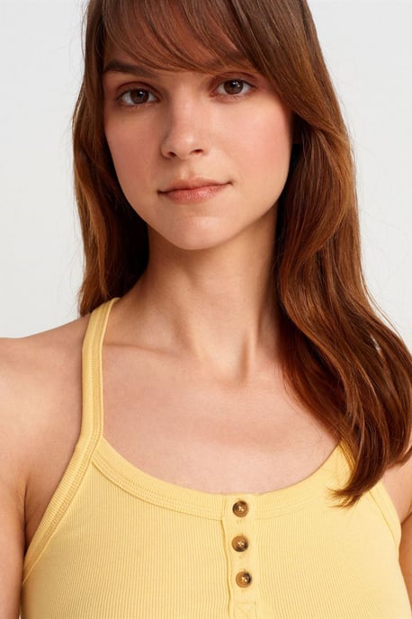 Schmale Passform Rippstrick Cami-Bluse - Image 3