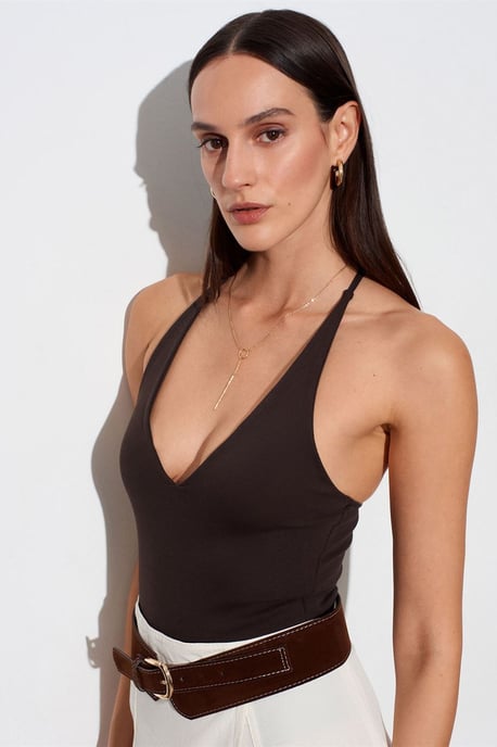 Schmal geschnittenes Cut-Out Halter-Body - Image 3
