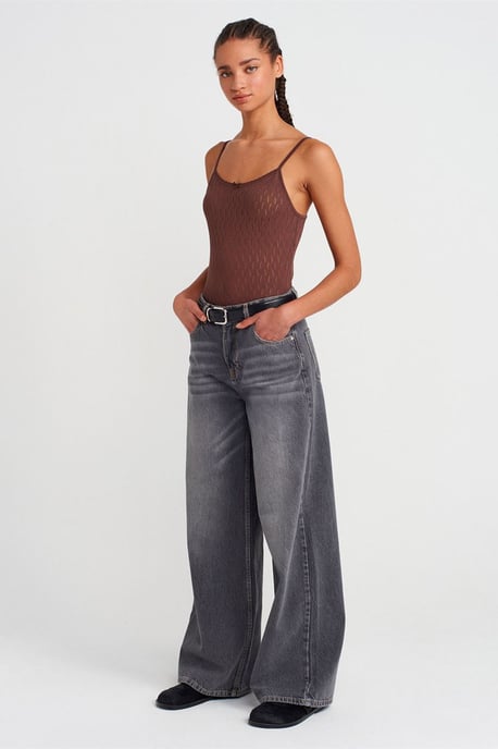 Strukturierte Crop-Cami-Bluse mit Schleifendetail - Image 4