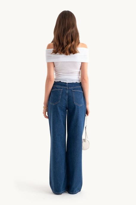 Hochtaillierte Superweite Jeans - Image 4