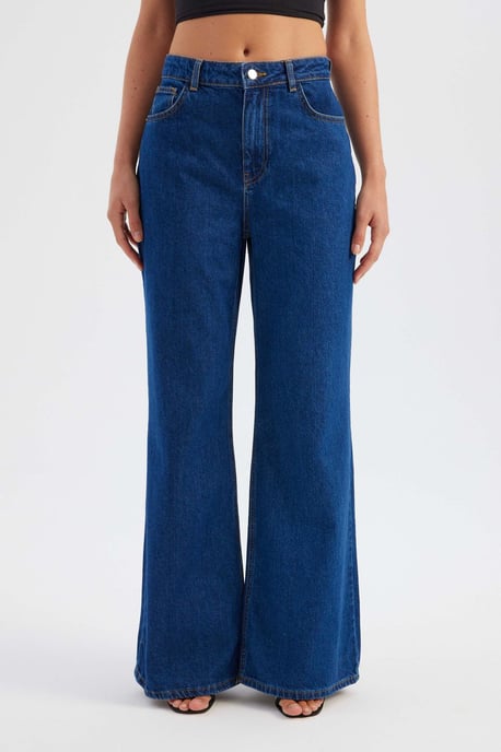 Hochtaillierte gerade Jeans - Image 2