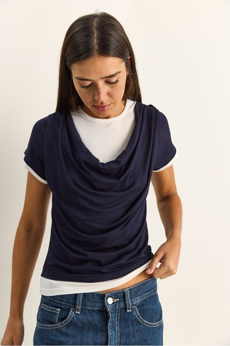 Damen T-Shirt mit Schalkragen und kurzen Ärmeln - Image 4
