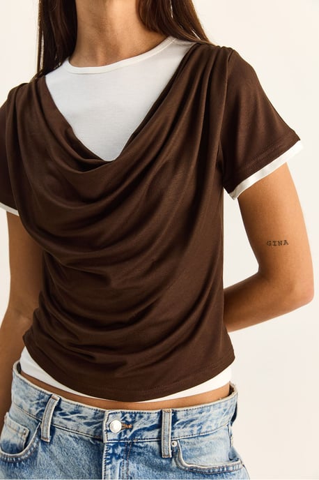 Damen T-Shirt mit Schalkragen und kurzen Ärmeln - Image 6
