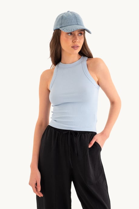 Halter-Neck Basic Tanktop - Image 2