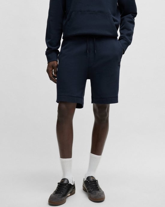 BOSS Orange Sewalk Herren Baumwoll-Terry Shorts mit Logo-Patch - Image 3
