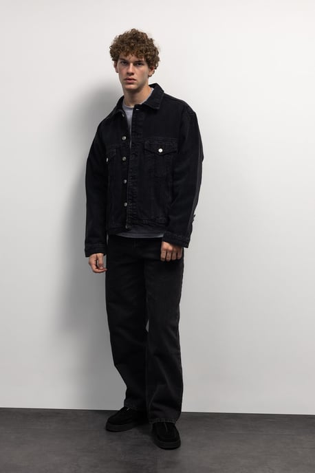 Denimknopfjacke mit Tasche - Image 4