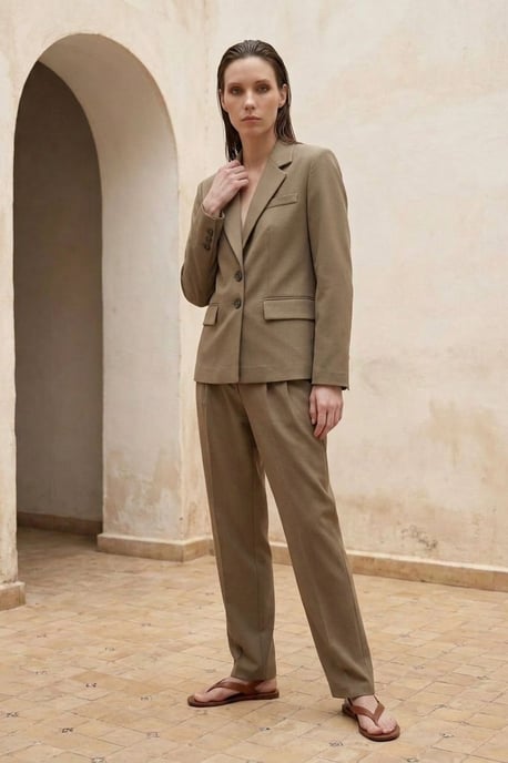 Damen Blazerjacke im Regular Fit - Image 3