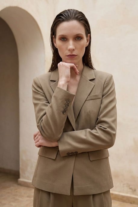 Damen Blazerjacke im Regular Fit - Image 4