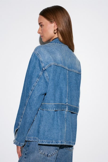 Damen Jeansjacke mit Gürtel - Image 2