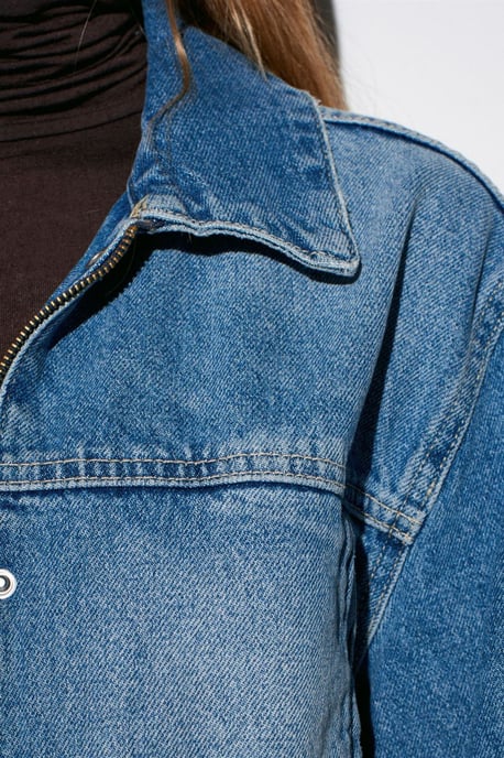 Damen Jeansjacke mit Gürtel - Image 4