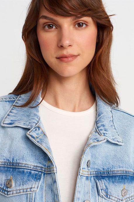 Damen kurze Jeansjacke - Image 3