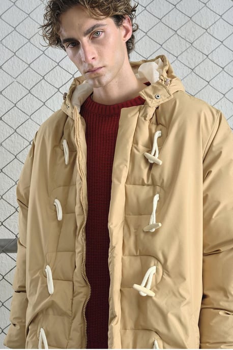 Langer, kapuzenbesetzter Daunenparka mit Taschen - Image 5