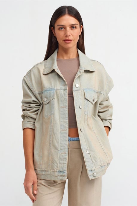 Oversized Denim Buttonjacke - Image 1