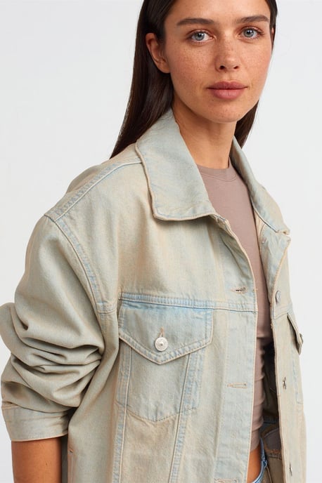 Oversized Denim Buttonjacke - Image 4
