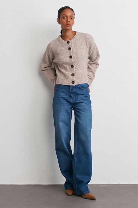 Hüfthose mit ausgestelltem Bein aus Denim - Image 1