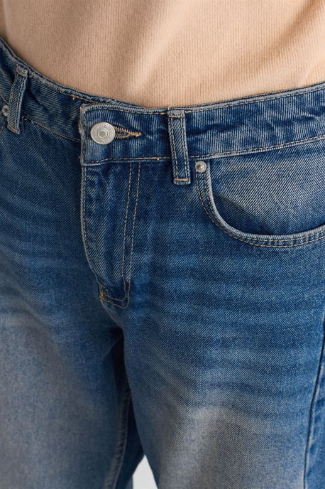 Hochgeschnittene Weite-Leg Ballonjeans - Image 4