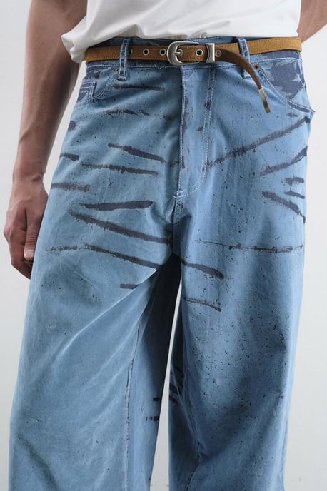 Abstract Weite Beinform Denim Jeans - Image 2