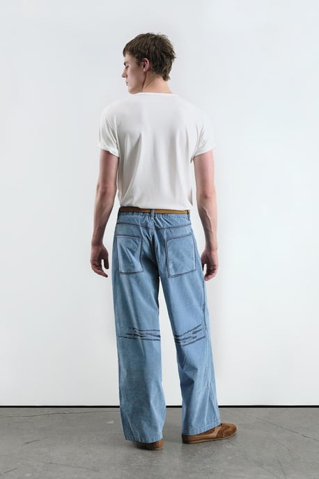 Abstract Weite Beinform Denim Jeans - Image 5