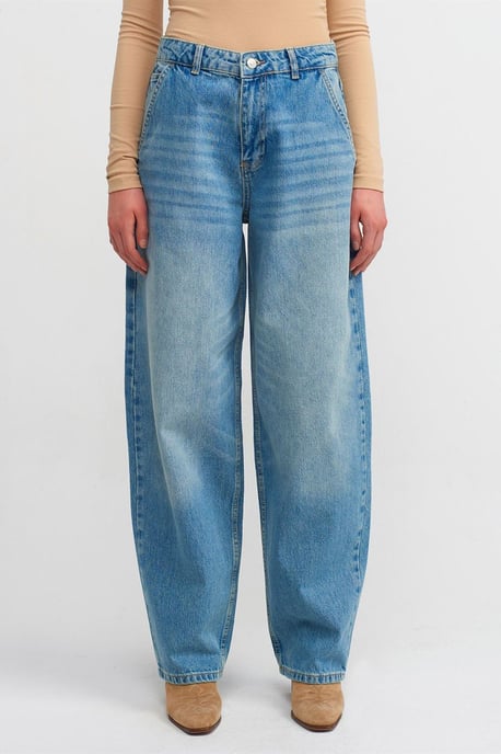 Hoch taillierte weit geschnittene Baumwoll-Denim-Jeans - Image 3