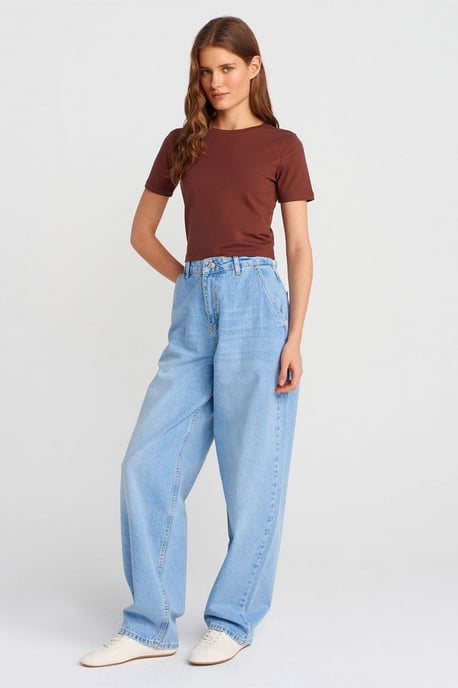 Hochtaillierte Ballon-Weitbein-Jeans - Image 1