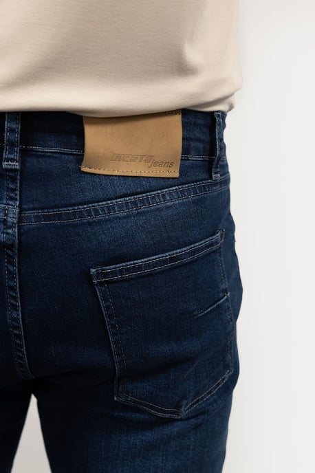 Slim Fit Mid Waist Jeans - Image 3
