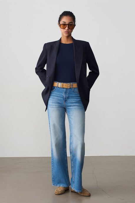 Hochtaillierte Weitbein-Jeans - Image 1