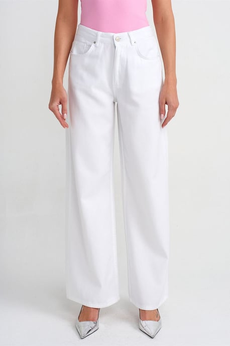 Hochtaillierte Weitbein-Denimjeans - Image 6