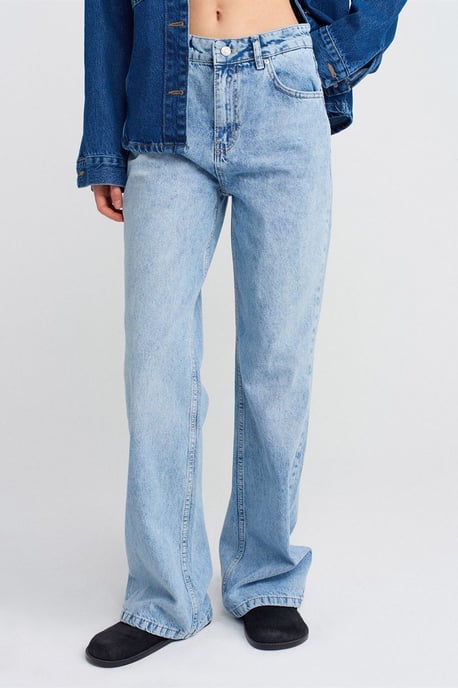 Hochtaillierte Wide-Leg Denim-Jeans - Image 3