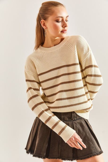 Gestreifter Rundhals-Strickpullover - Image 3