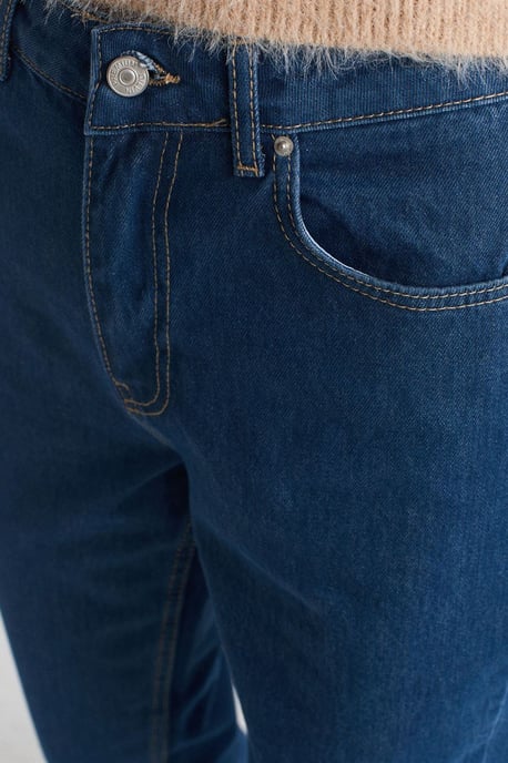 Hochtaillierte gerade Jeans aus Baumwolle - Image 4
