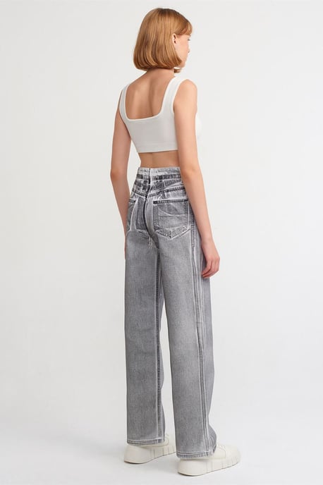 HochTaillierte Gerade Jeans - Image 2