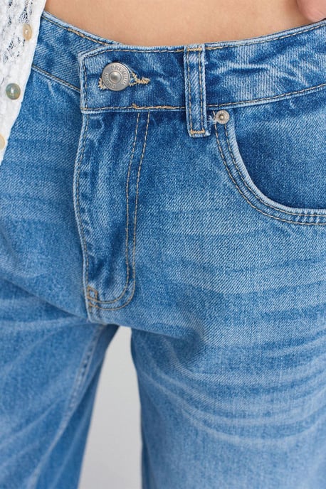 Hochwasser Gerade Jeans aus Baumwoll-Denim - Image 4