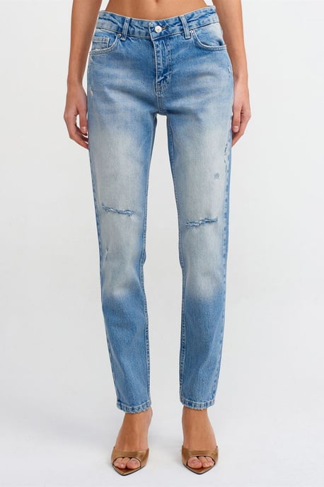 Niedrig geschnittene Gerade Jeans - Image 3
