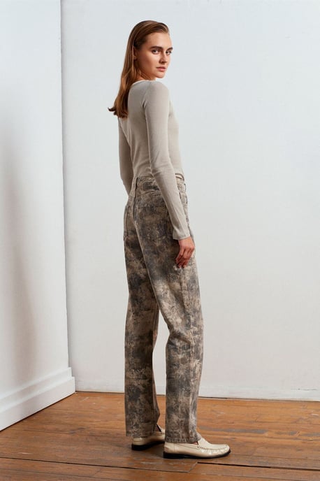 Dilvin Mid-Waist Straight-Leg Jeans mit Batikmuster für Damen - Mehrfarbig - Image 2