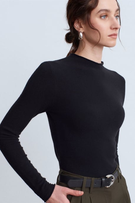 Damen Slim-Fit Ripp-Halbkragenpullover - Image 1