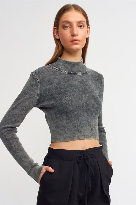 Damen kurz geschnittener gerippter Halsturtleneck-Pullover - Image 4