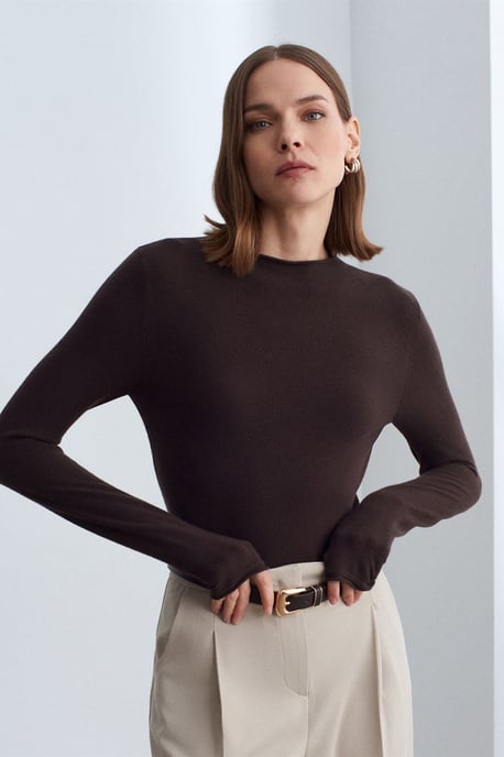 Damen Slim-Fit Rippen-Halbkragenpullover - Image 4