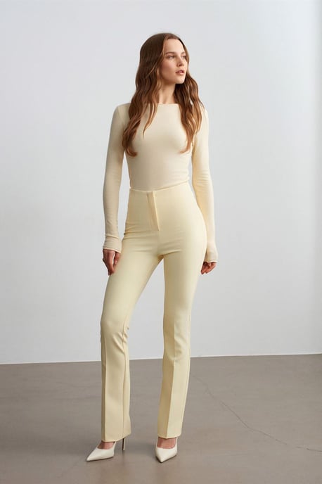 Damen Rippstrick Boot-Ausschnitt Slim-Fit Pullover - Image 3