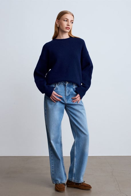 Damen Unifarbener Rundhals-Rippstrickpullover - Image 3