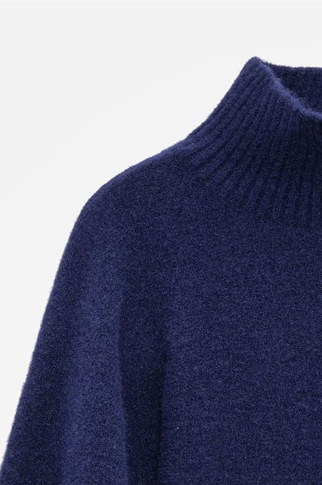 Übergroßer gerippter Rollkragenpullover - Image 3
