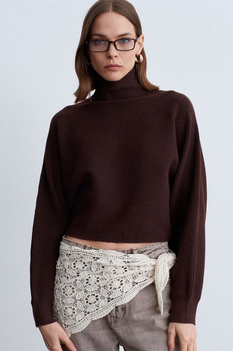 Damen Übergrößen Kürzerer Rollkragenpullover - Image 3