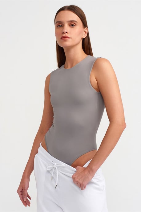 Nahtloser ärmelloser Slim-Fit-Overall - Image 1