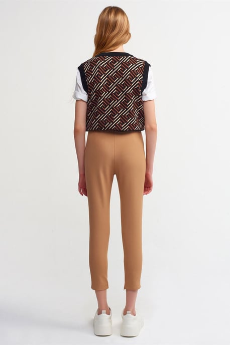 Hochtaillierte Capri-Leggings - Image 3