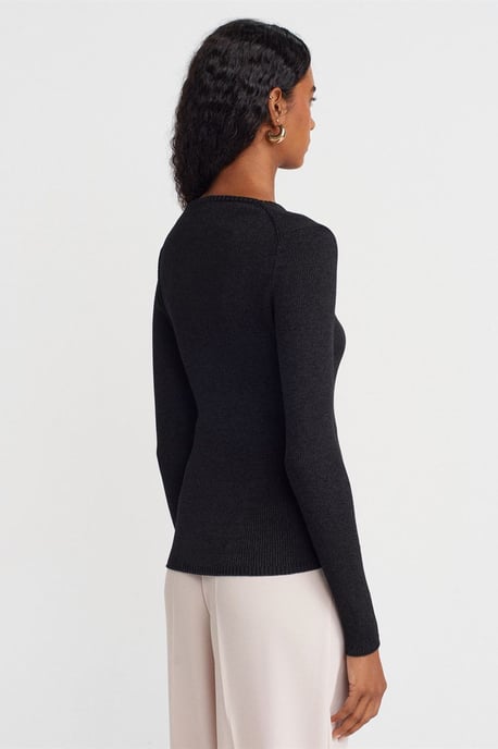 Damen Slim Fit V-Ausschnitt Rippstrickpullover - Image 2