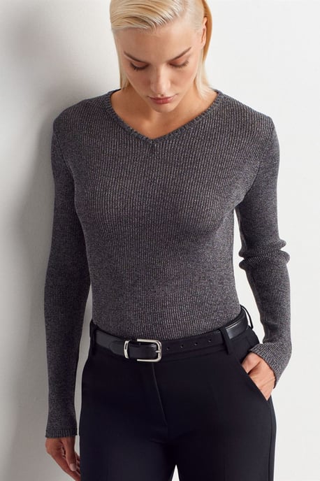 Damen Slim Fit V-Ausschnitt Rippenpullover - Image 1