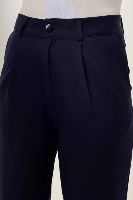 Hochtaillierte Faltenhose mit weitem Bein - Image 4