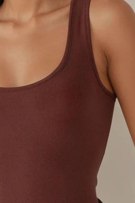 Scoop-Neck Ärmeloses Slim-Fit Stricktanktop - Image 6